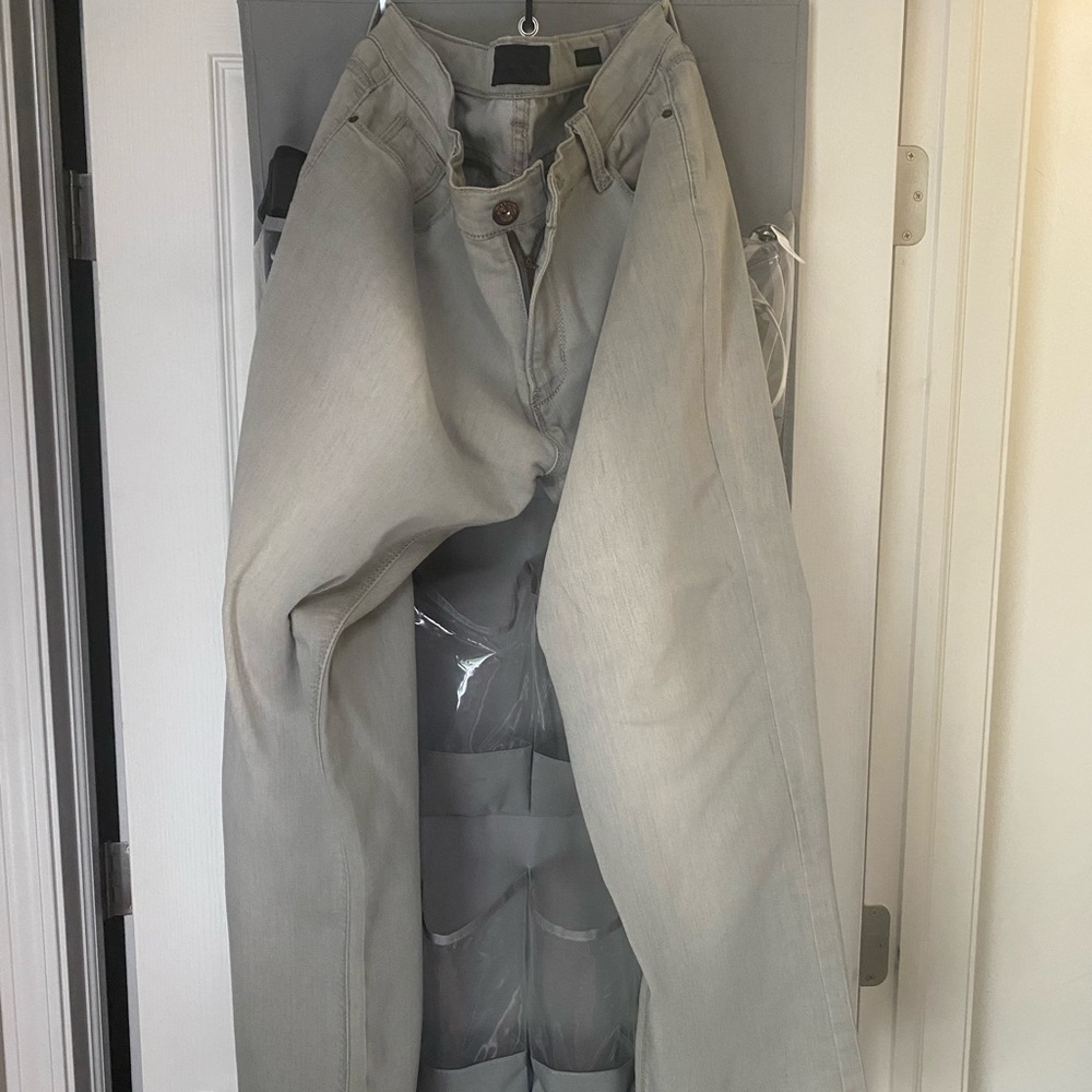 Robert Comstock gray jeans.